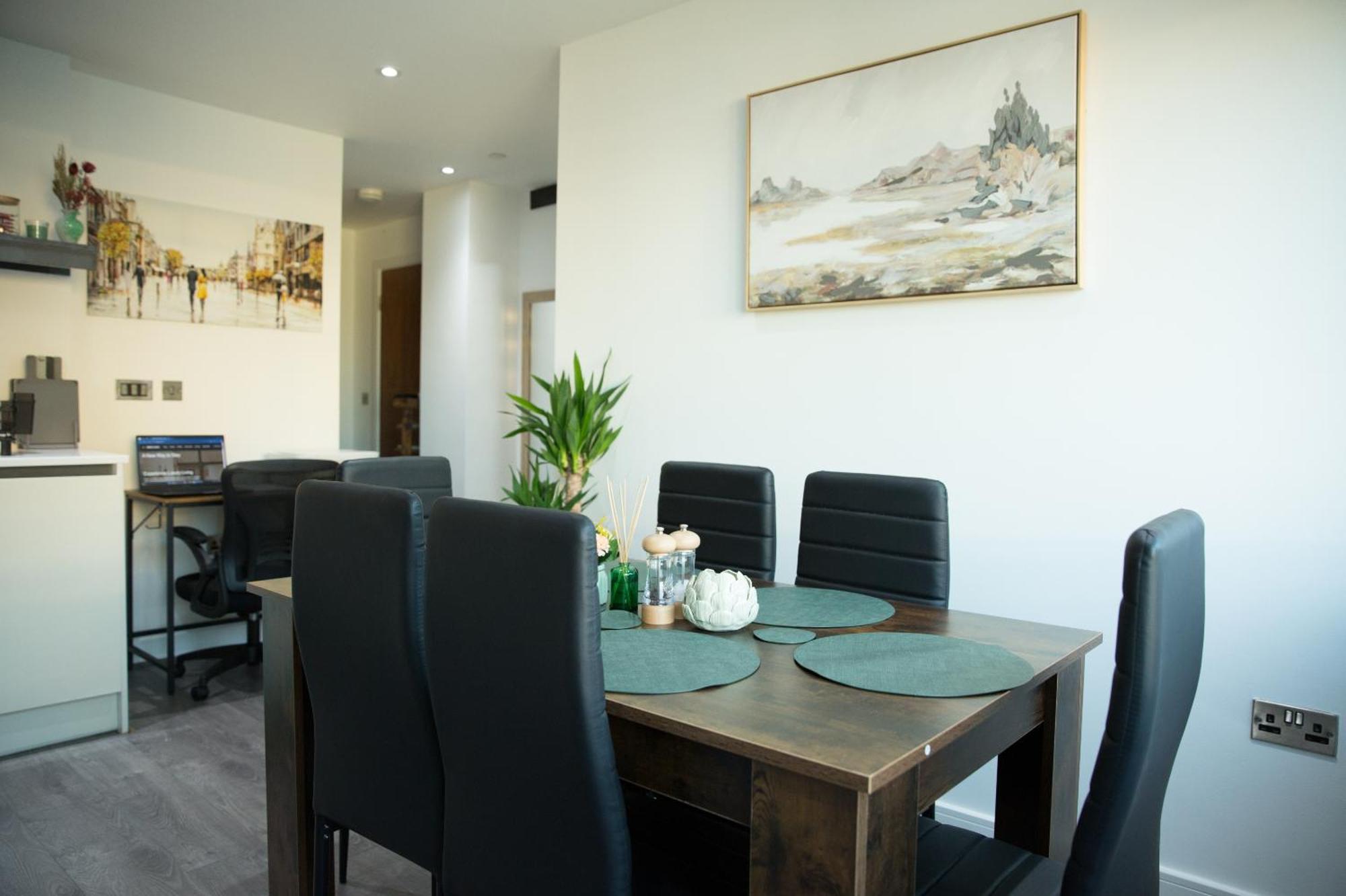 Sweet Stay, 2 Bed Apartment Бирмингам Стая снимка